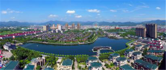 2018浙江旅游總評(píng)榜之年度文旅融合示范景區(qū)參評(píng)項(xiàng)目:35、金華東陽(yáng)市花園村景區(qū)