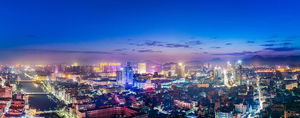 柳市夜韻 溫州工業重鎮的璀璨星河